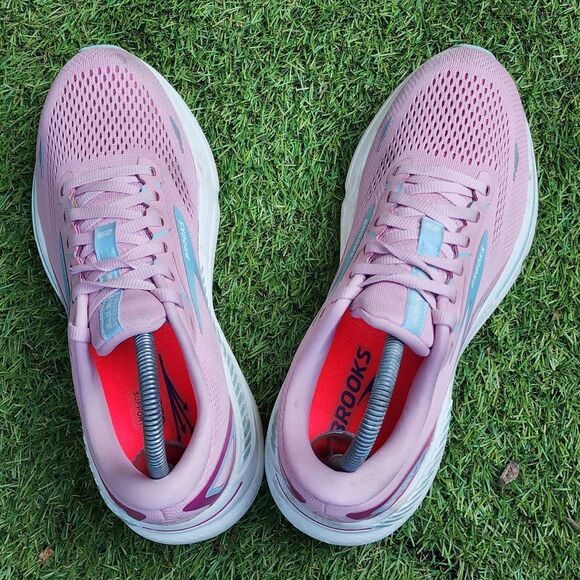 BROOKS ADRENALINE GTS 23 - Women's Sneakers - SIZE 9.B - Picture 7 of 9